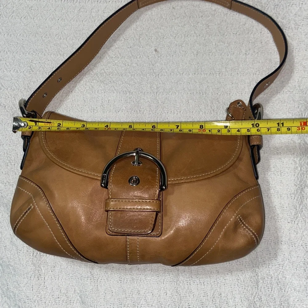 RARE HTF Coach Soho 9247 British Tan Y2K Hobo Shoulder Bag
